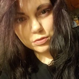 Meet your Posher, Joy